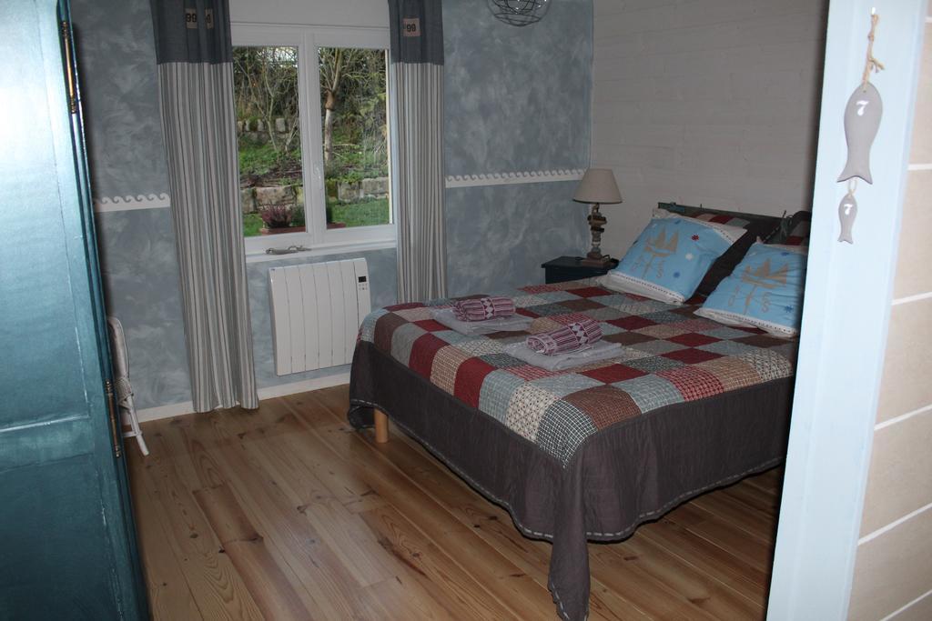Au Relais Du Canal A Grand Gabarit Nesle エクステリア 写真